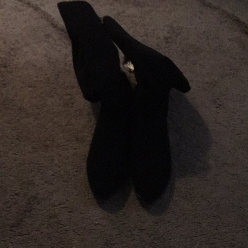 Black suede boots